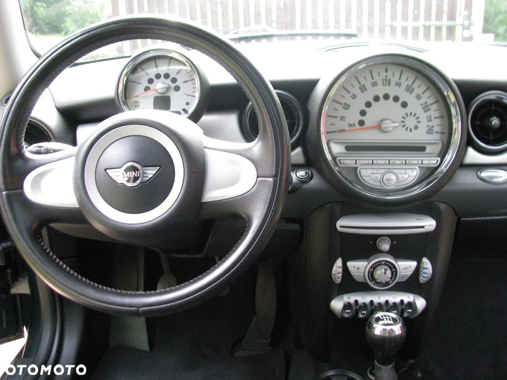 MINI Clubman - 13