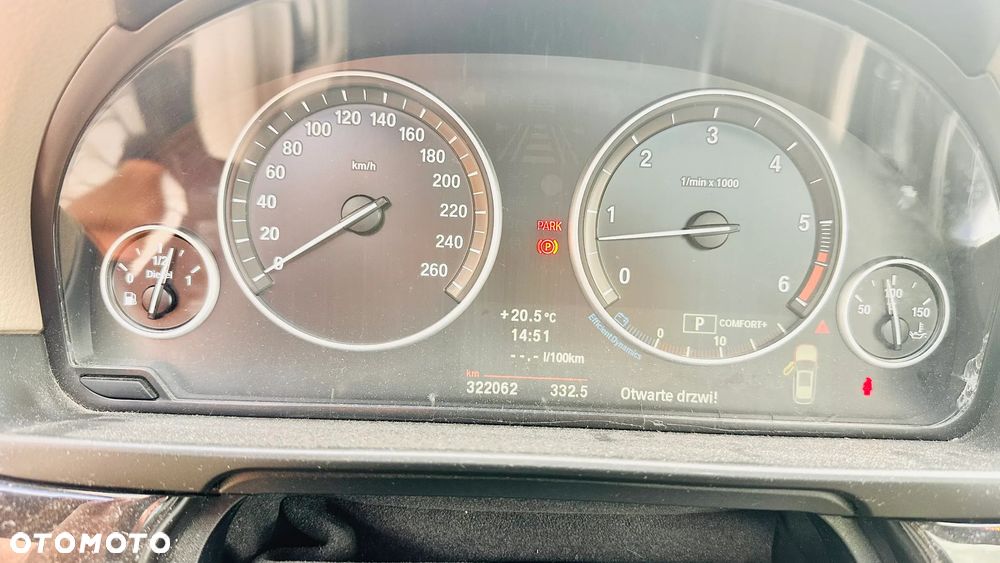 BMW Seria 5 530d xDrive - 17