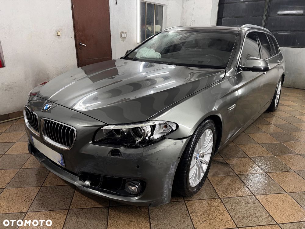 BMW Seria 5 530d xDrive Sport-Aut Luxury Line - 1