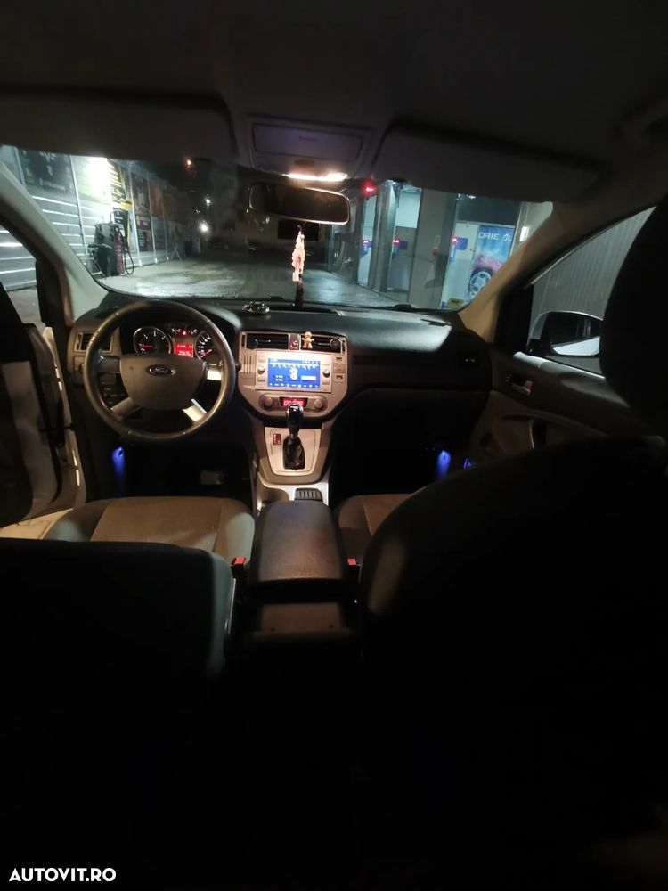 Ford Kuga 2.0 TDCi 4WD Powershift Individual - 2