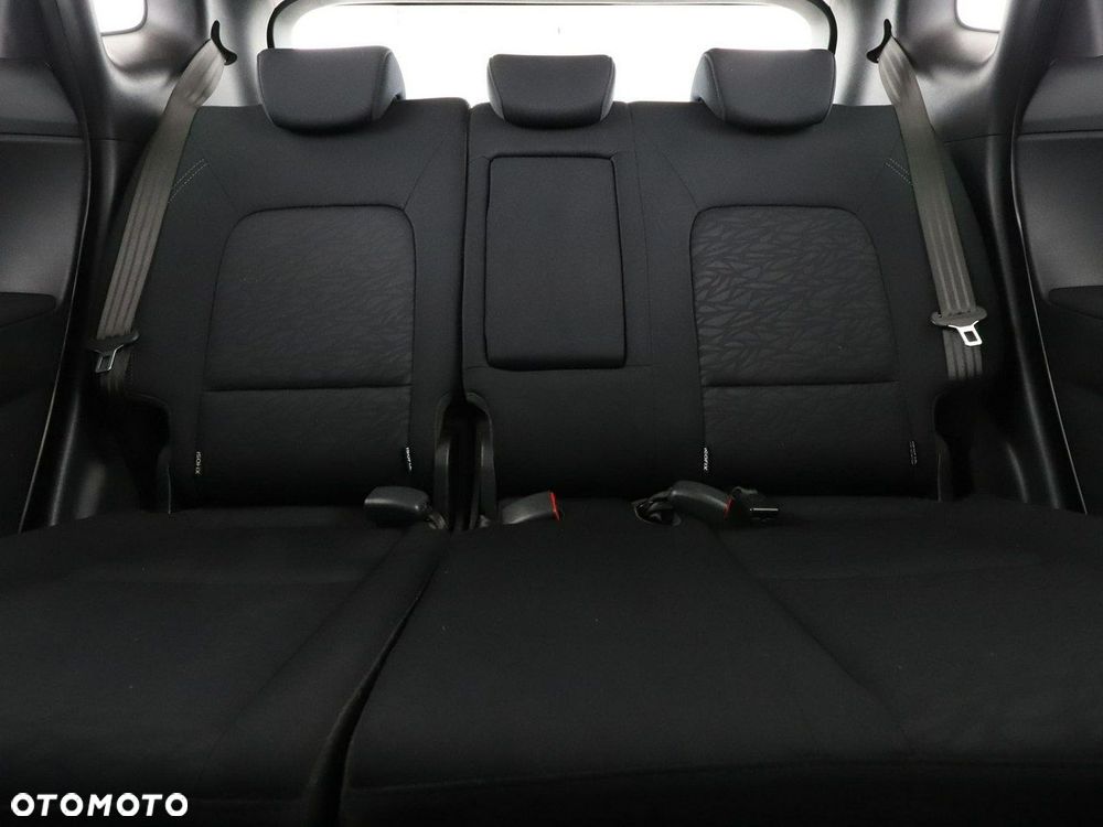 Hyundai ix20 1.6 blue Trend - 19