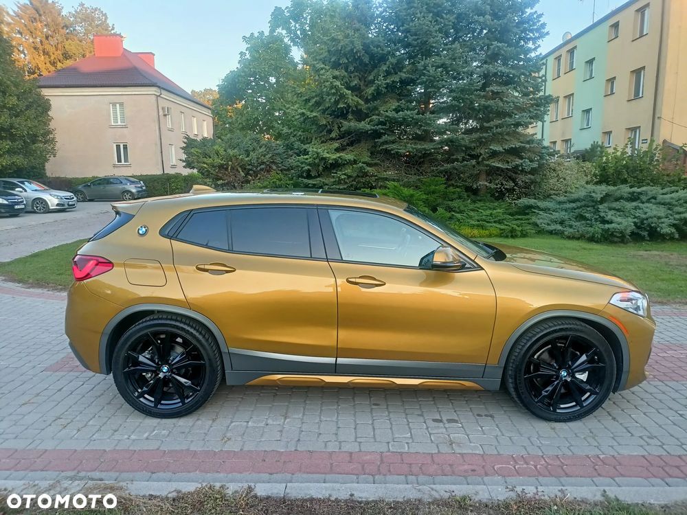 BMW X2 xDrive20i Advantage Plus - 7