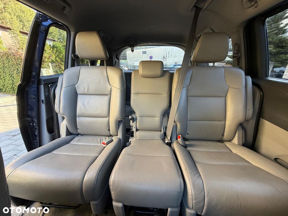 Honda Odyssey 3.5 LX - 16
