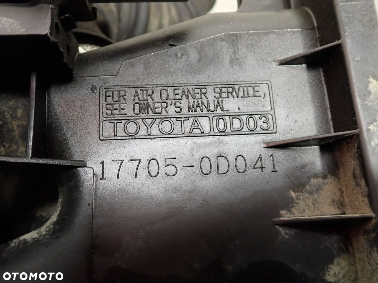 PRZEPŁYWOMIERZ POWIETRZA TOYOTA COROLLA E12 - 7