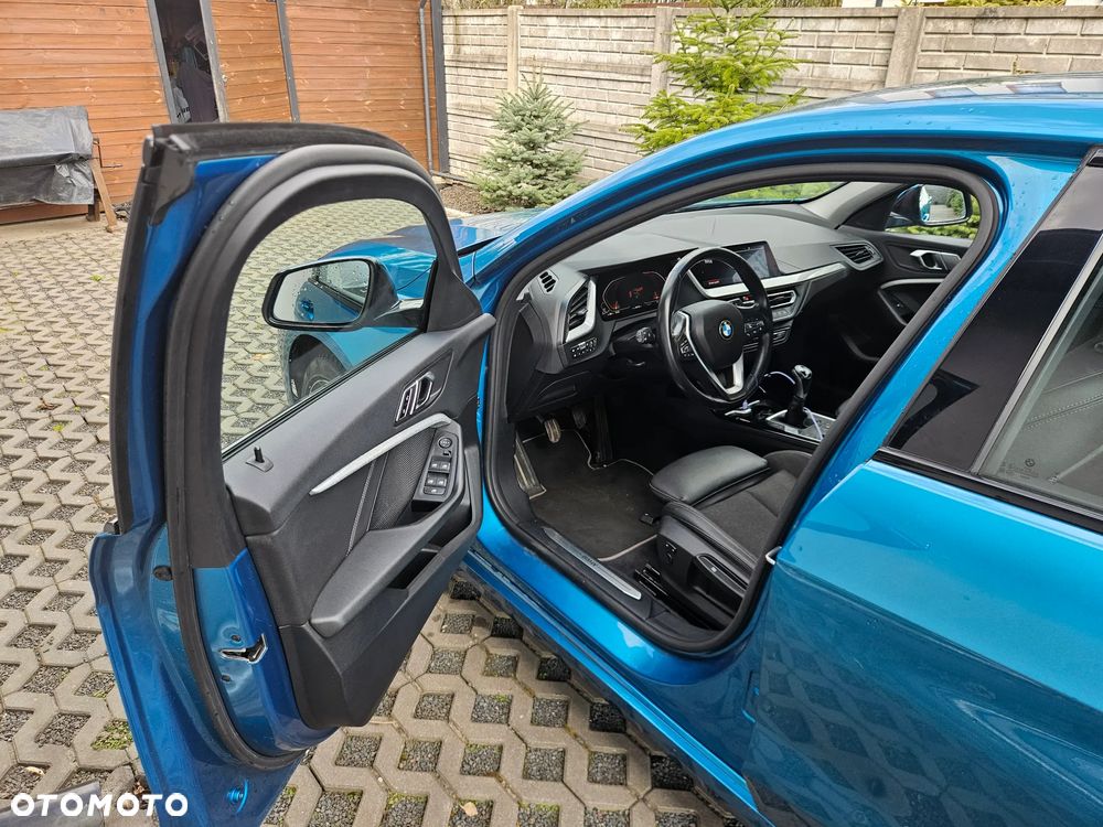 BMW Seria 1 118d Sport Line Shadow - 16