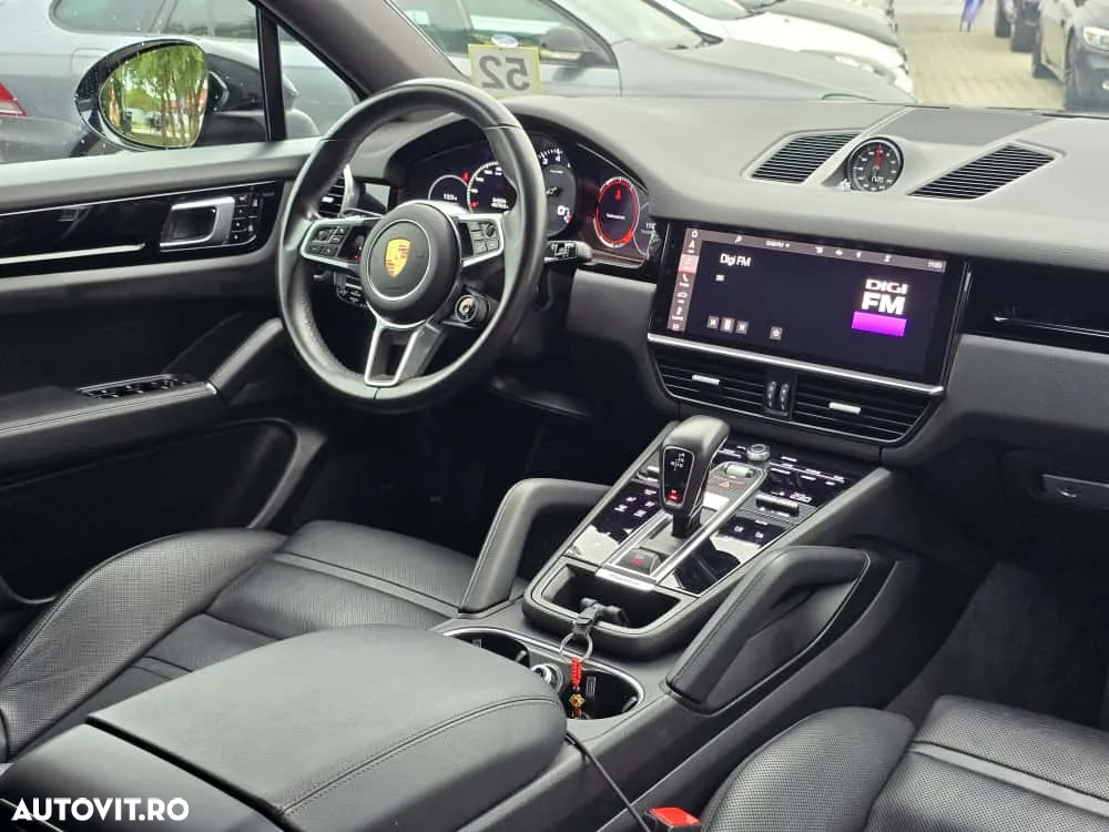 Porsche Cayenne Coupe Tiptronic S Platinum Edition - 9