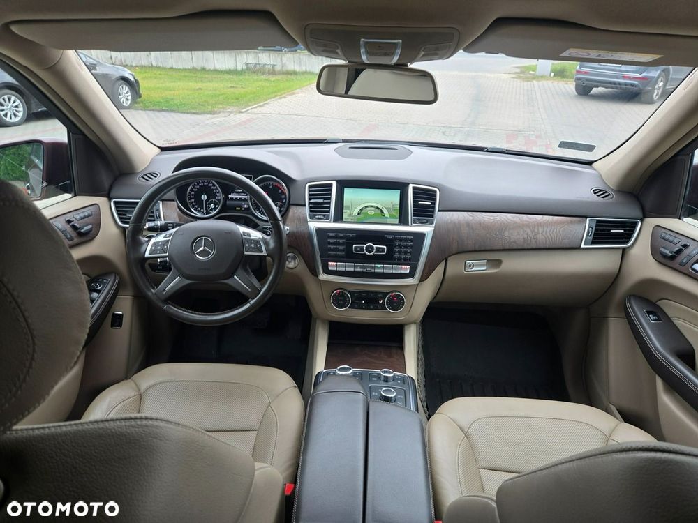 Mercedes-Benz ML 350 BlueTec 4-Matic - 17