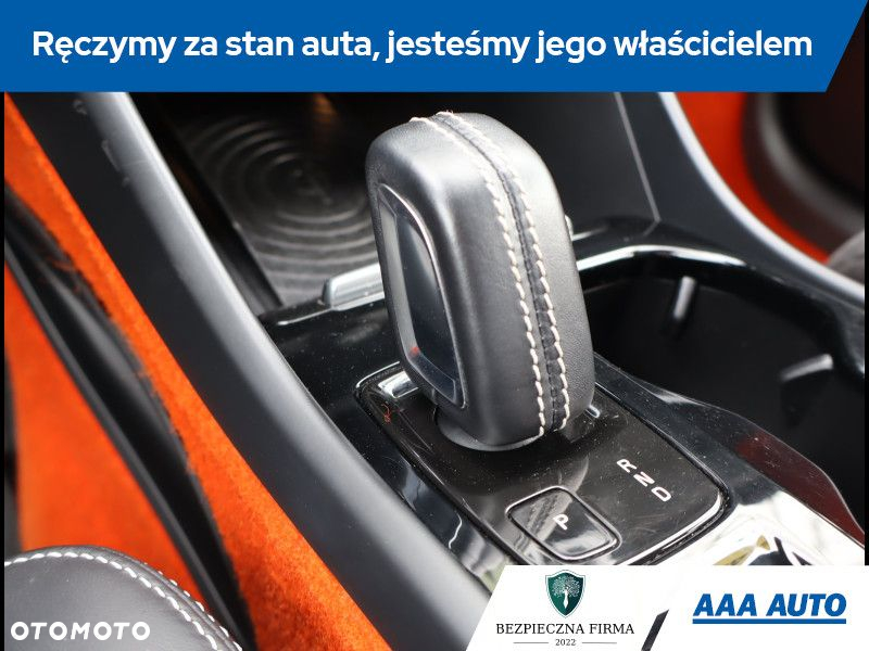 Volvo XC 40 - 16