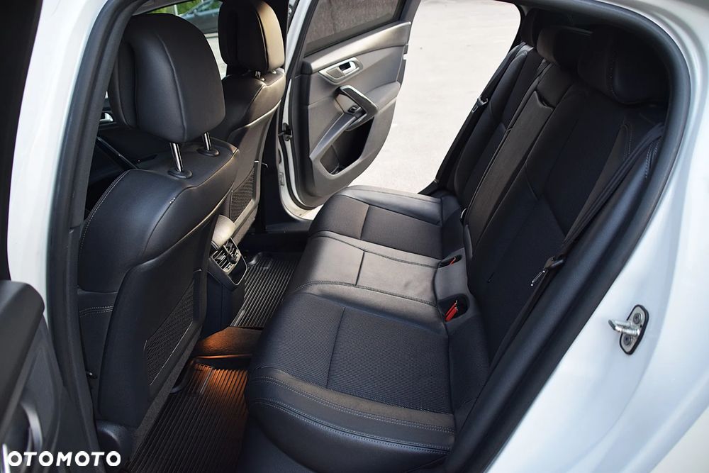 Peugeot 508 BlueHDi FAP 180 Automatik Stop&Start Allure - 24