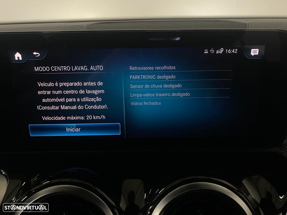 Mercedes-Benz GLB 180 d Progressive - 28