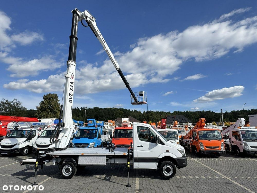 Mercedes-Benz Sprinter Zwyżka Podnośnik Koszowy VERSALIFT VTX-240 UDT - 9