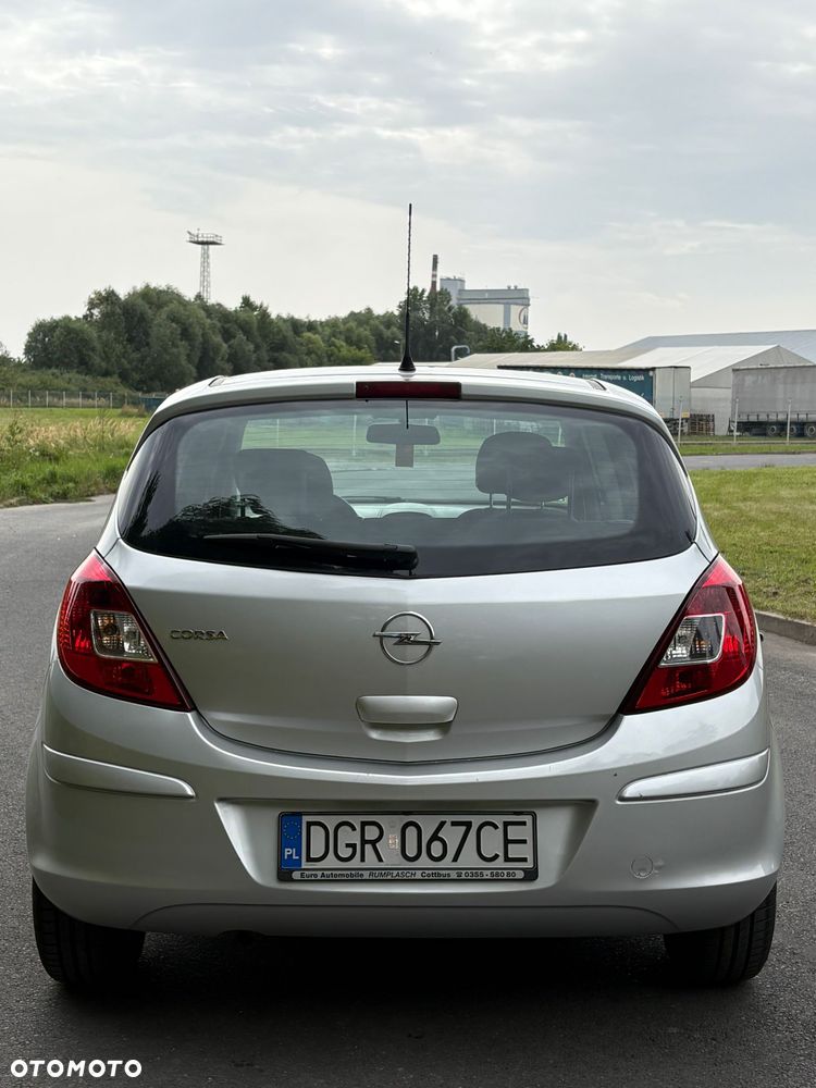 Opel Corsa 1.2 16V Enjoy - 3