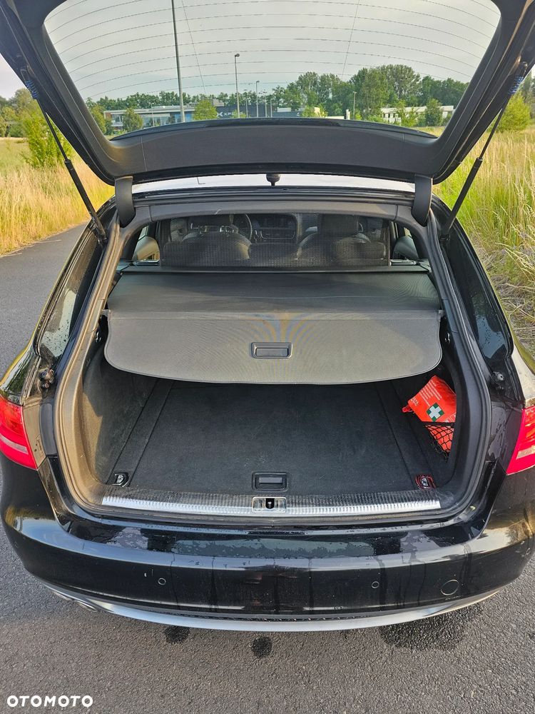 Audi A4 Avant 2.0 TDI - 9