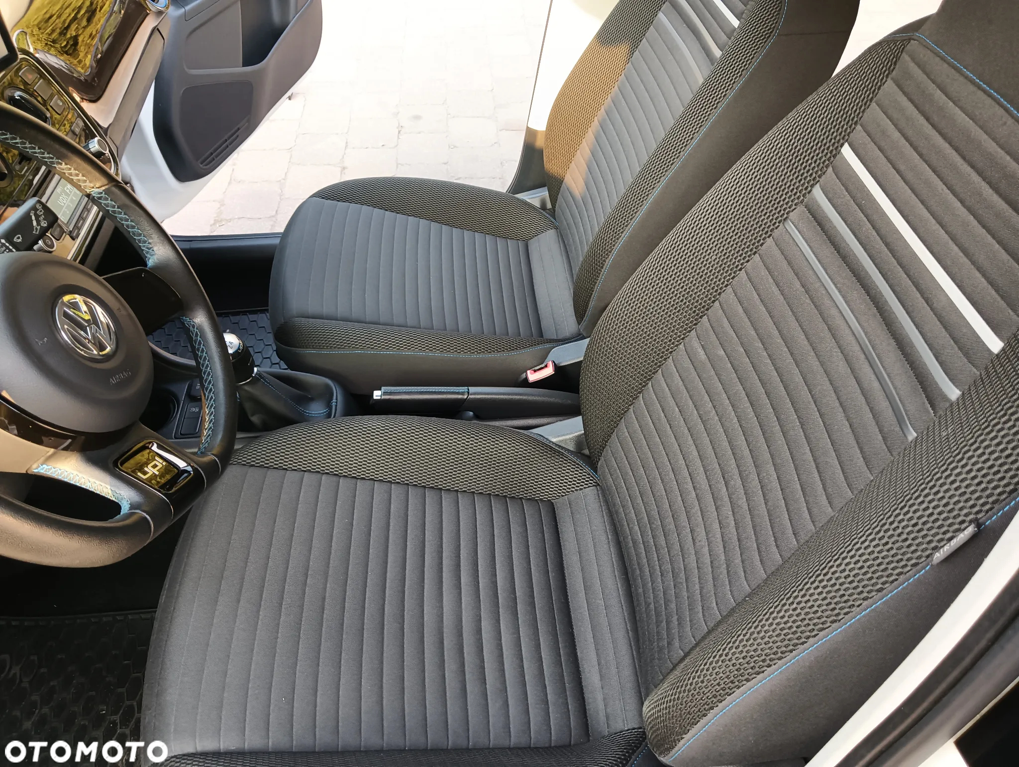 Volkswagen up! 1.0 street - 8