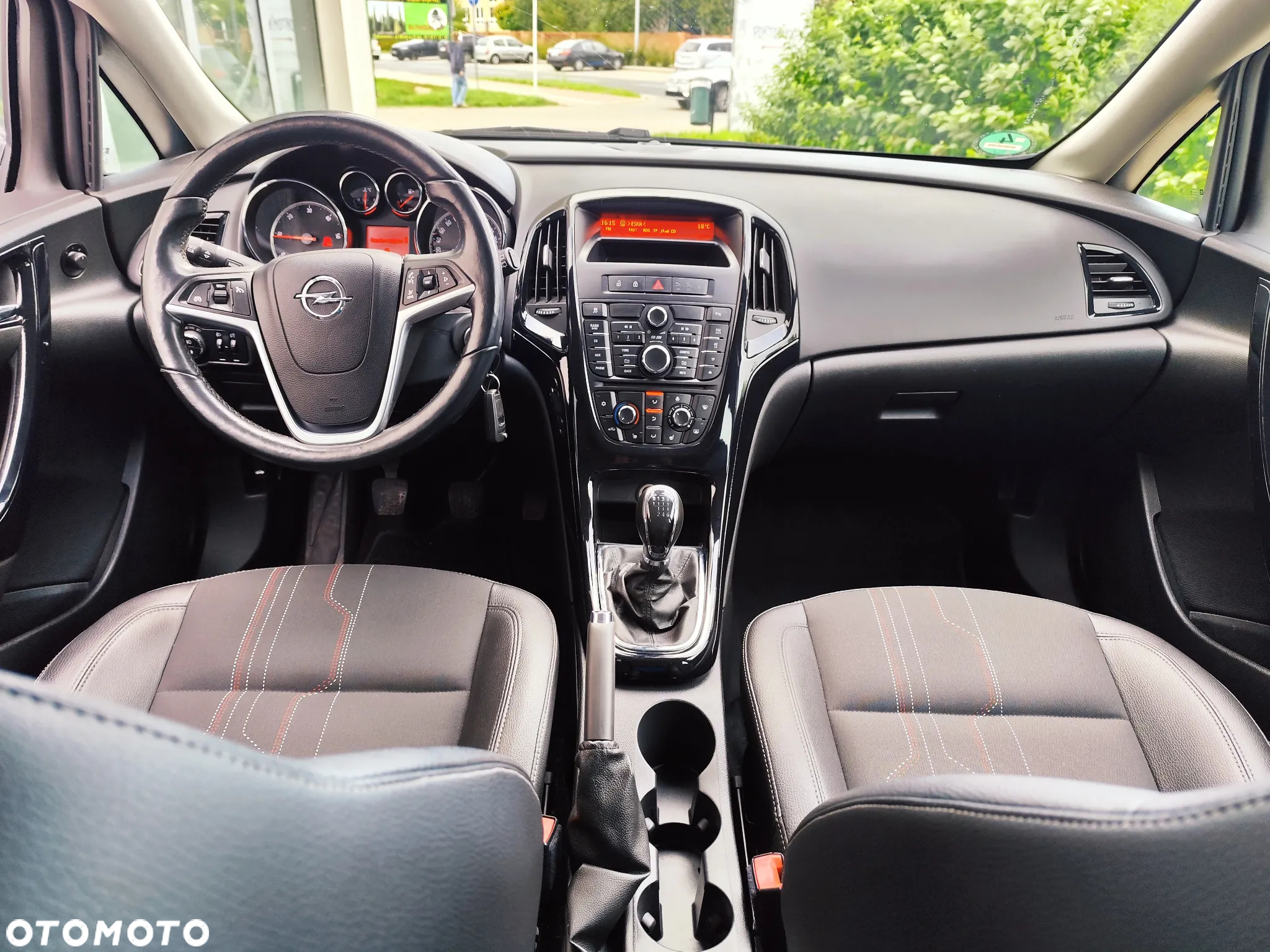 Opel Astra 1.7 CDTI DPF 150 Jahre - 14
