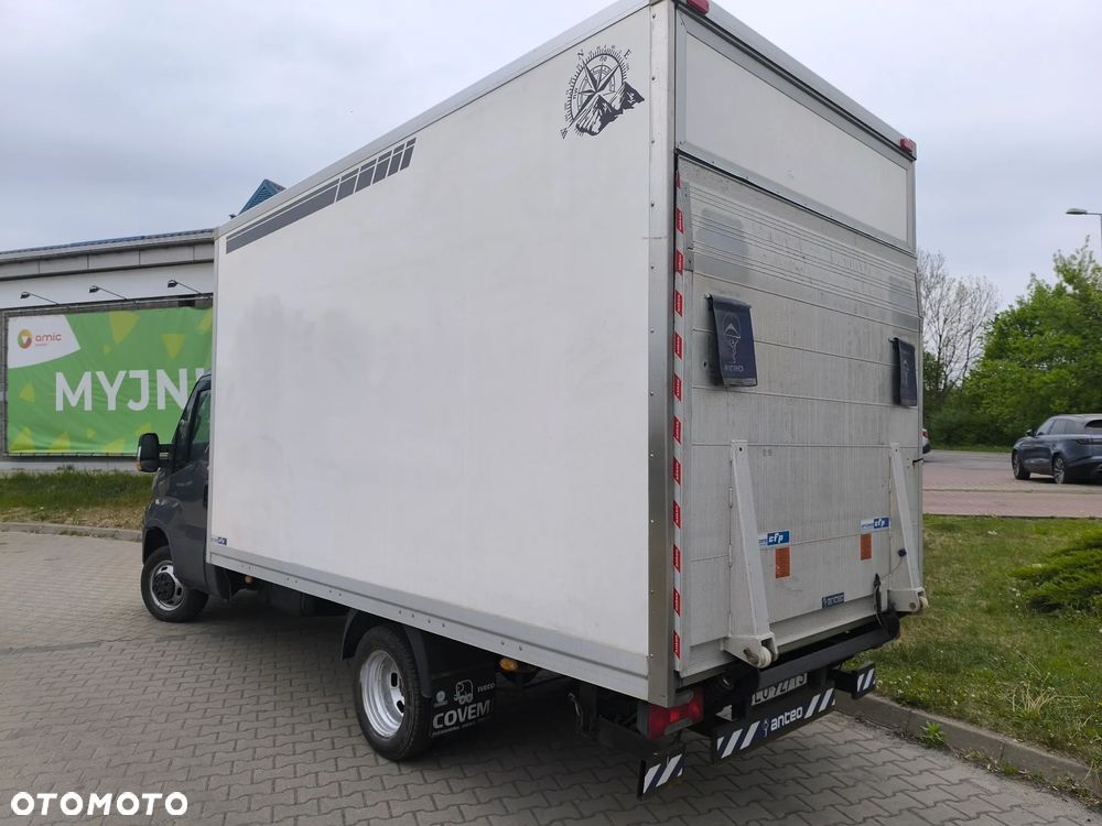 Iveco DAILY - 7