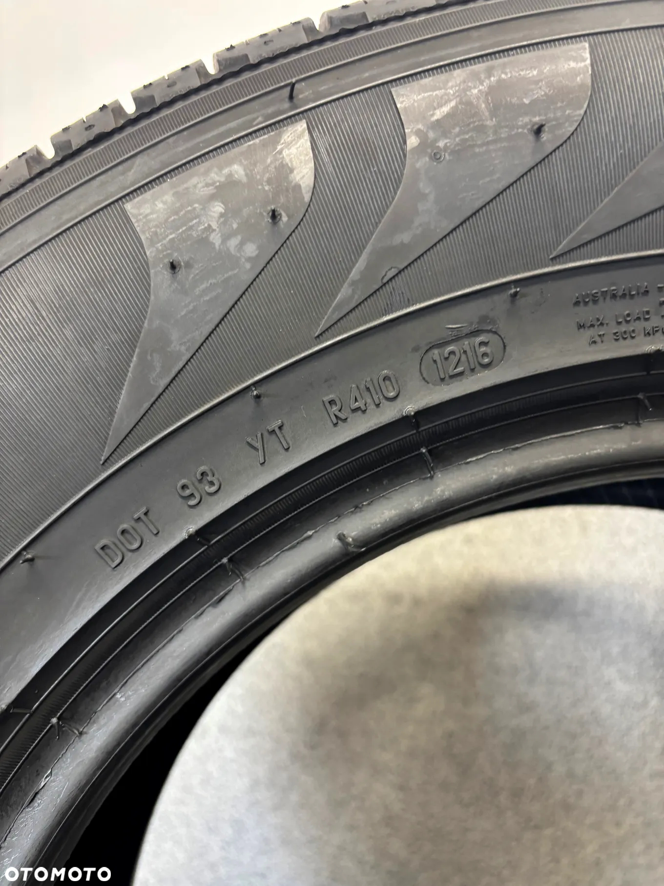 4 OPONY CAŁOROCZNE PIRELLI 205/70/15 96H  M+S - 8