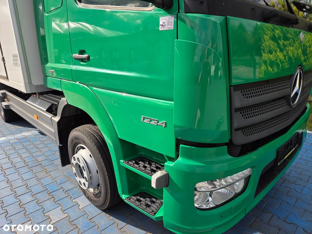 Mercedes-Benz Atego 1224 - 12