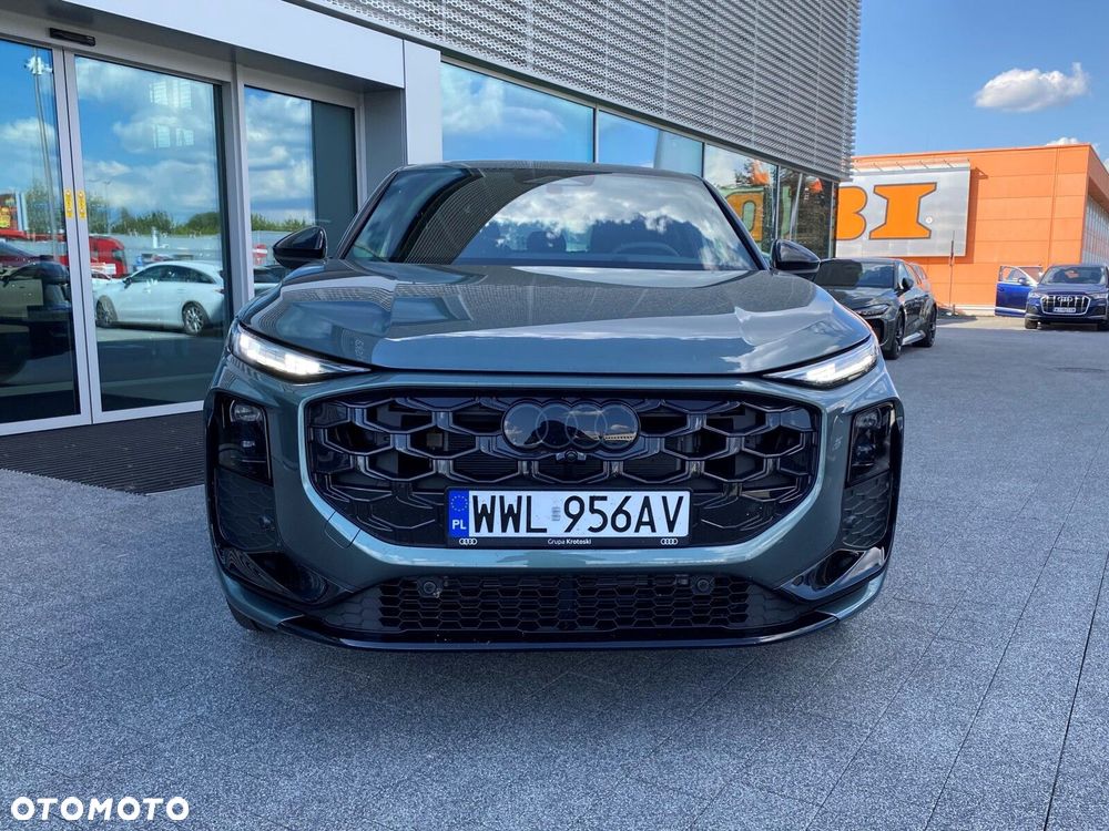 Audi Q3 Sportback - 8