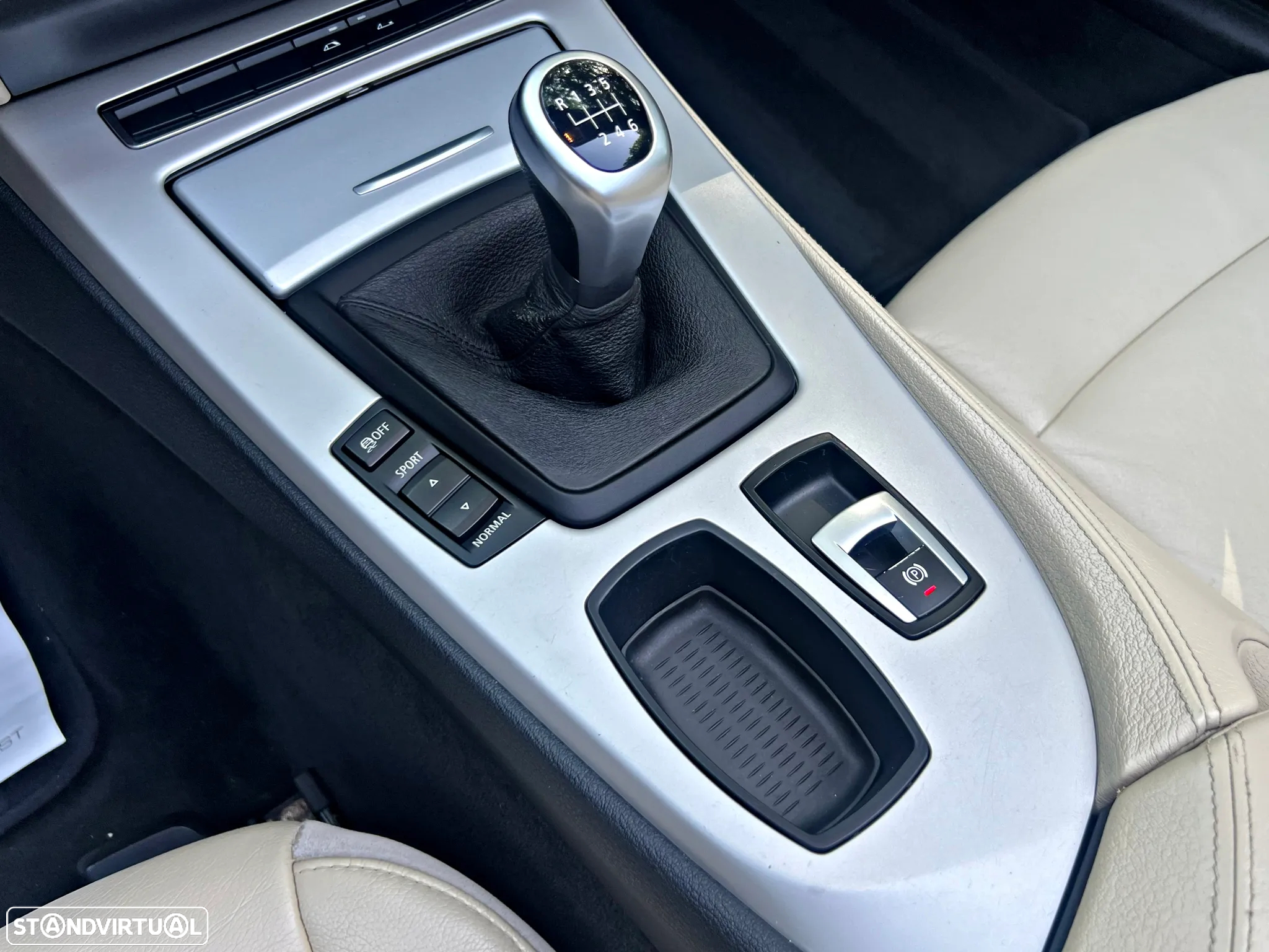 BMW Z4 23 i - 12
