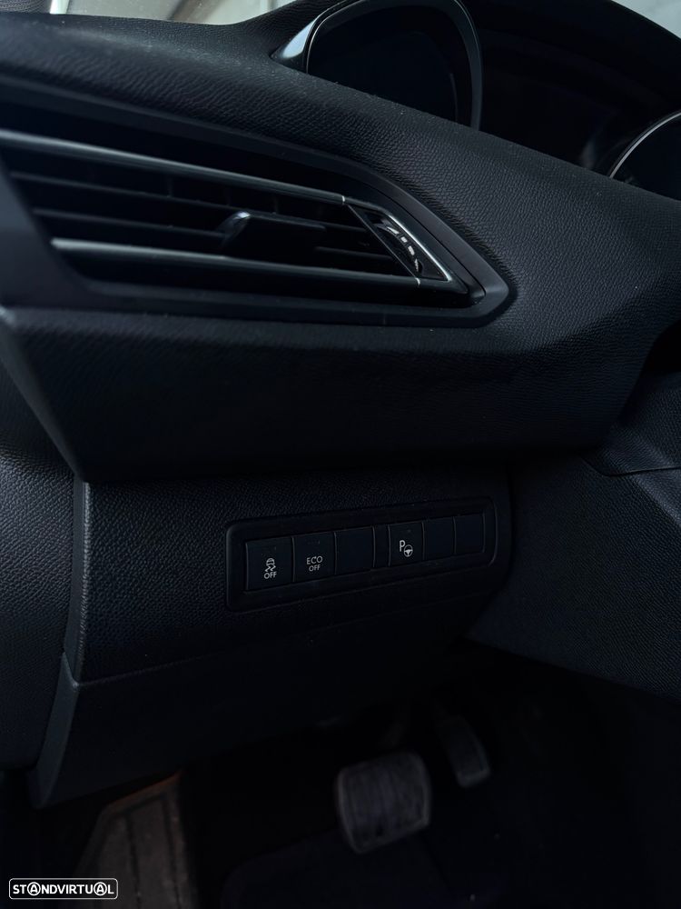 Peugeot 308 PureTech 130 EAT6 Stop & Start Allure - 10
