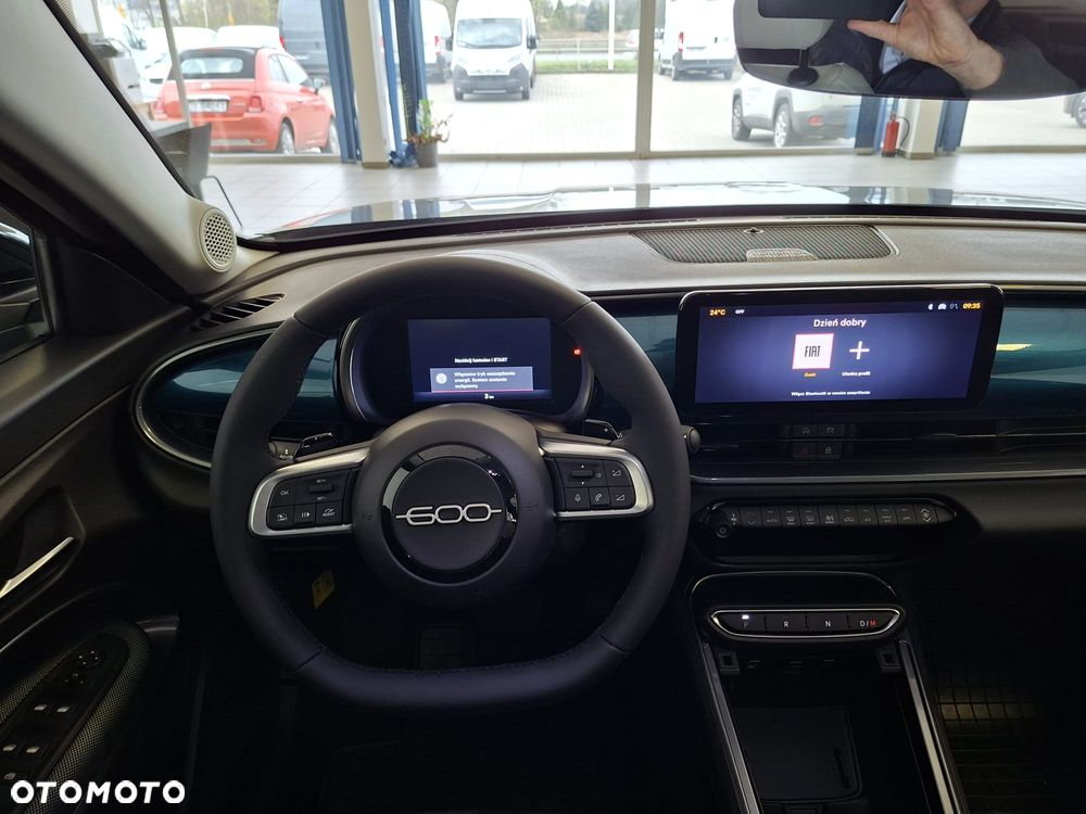 Fiat 600 1.2 Turbo Icon eDCT - 8