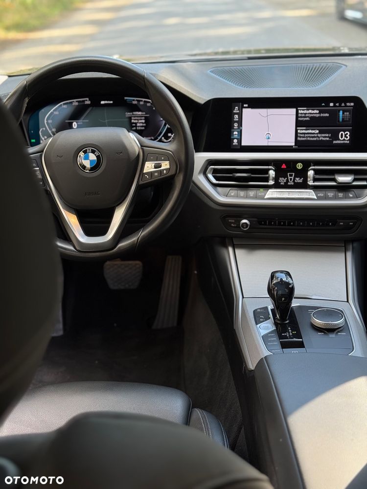 BMW Seria 3 330e Advantage sport - 24