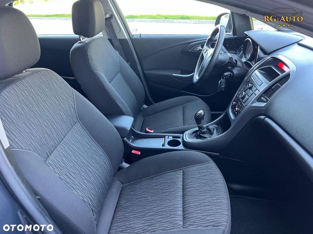 Opel Astra - 24