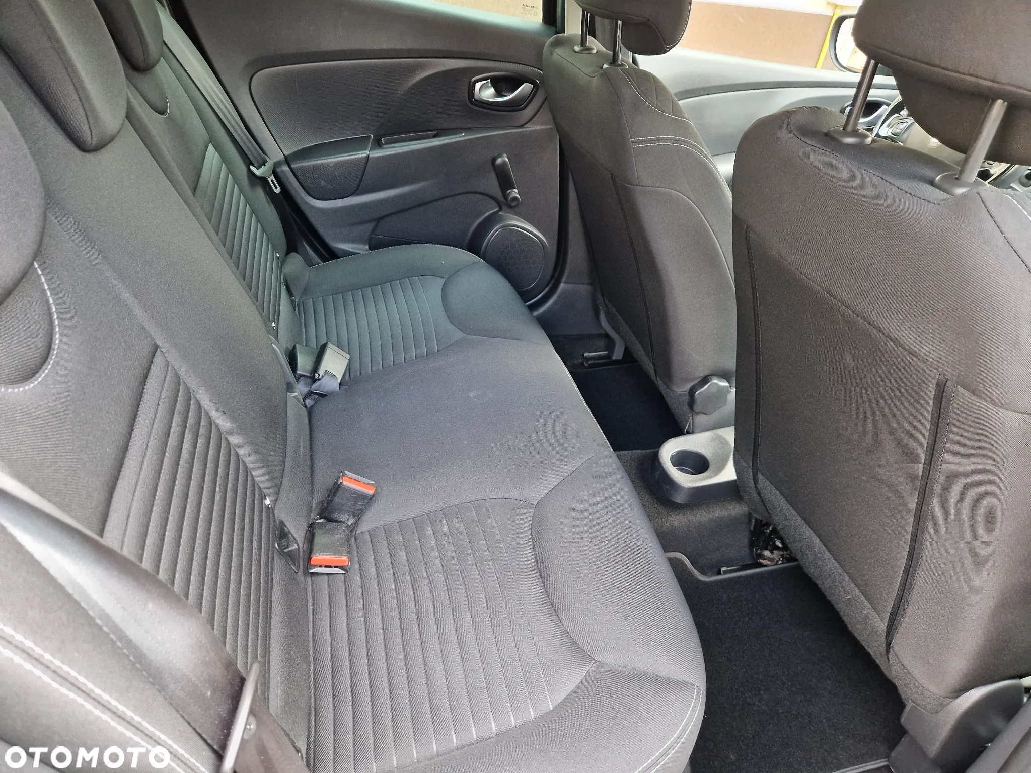 Renault Clio 1.2 16V Limited EU6 - 35