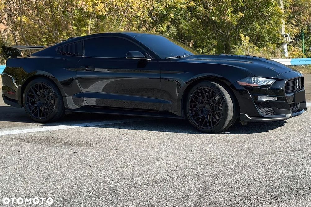 Ford Mustang - 7