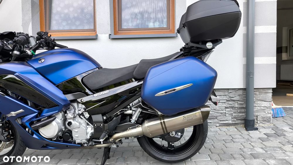Yamaha FJR - 15