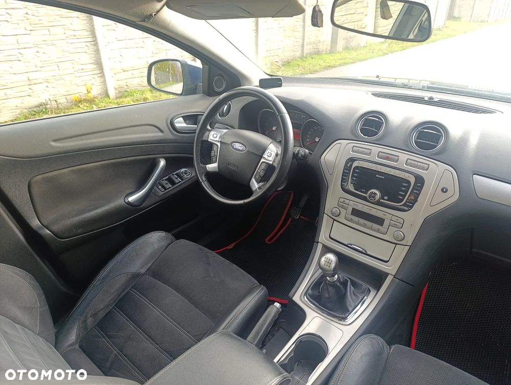 Ford Mondeo 2.0 TDCi Trend - 11