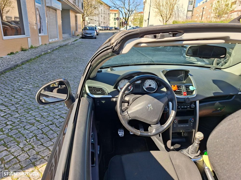 Peugeot 207 CC 1.6 HDi FAP - 4