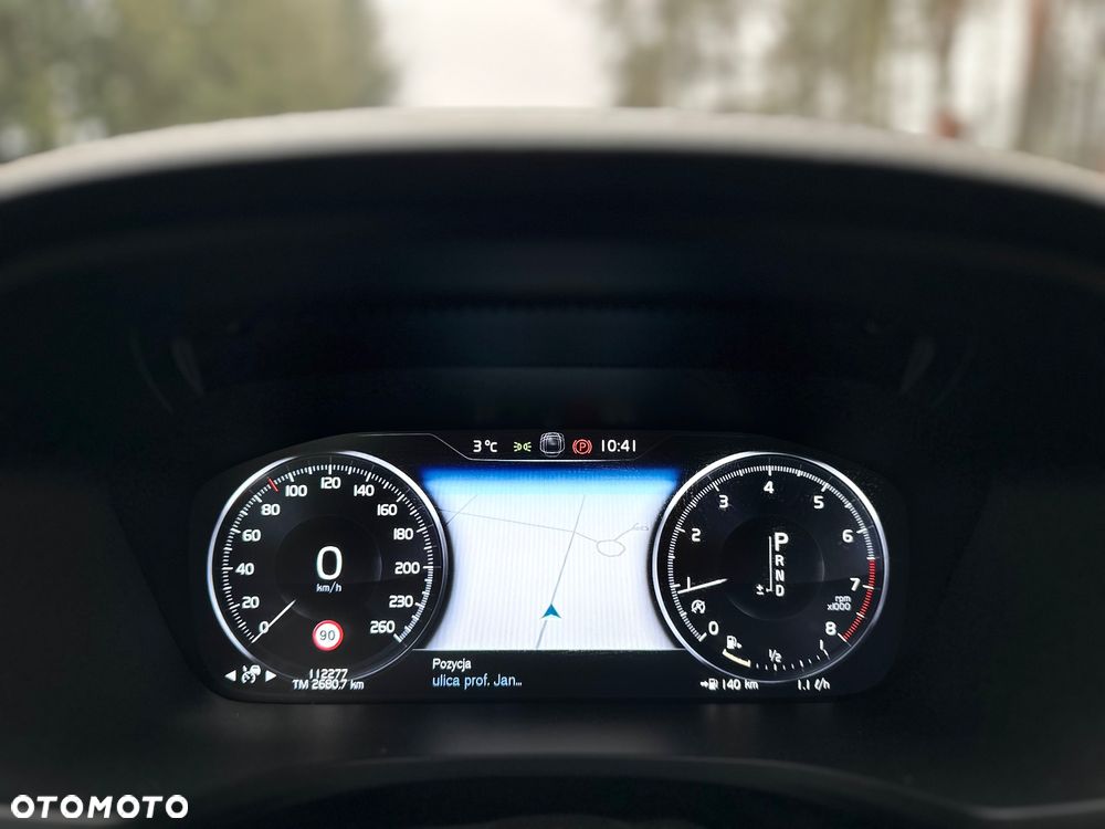 Volvo V60 T5 AWD Momentum Pro - 15