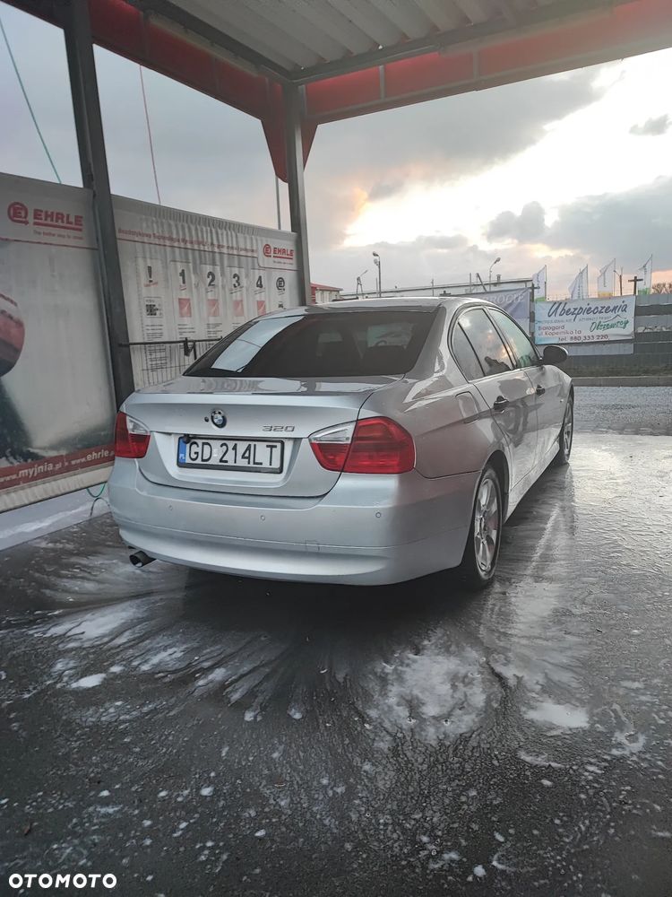 BMW Seria 3 - 2