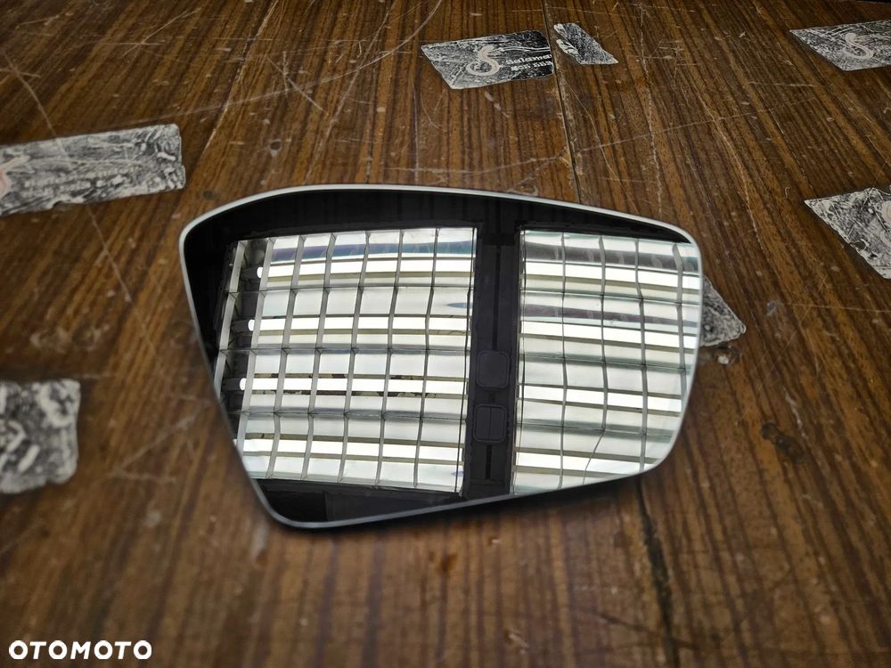 Szkło Lusterko Wkład 925-1918-001 Fotochrom Prawy Skoda Superb III 3 Podgrzewany Oryginał - 1