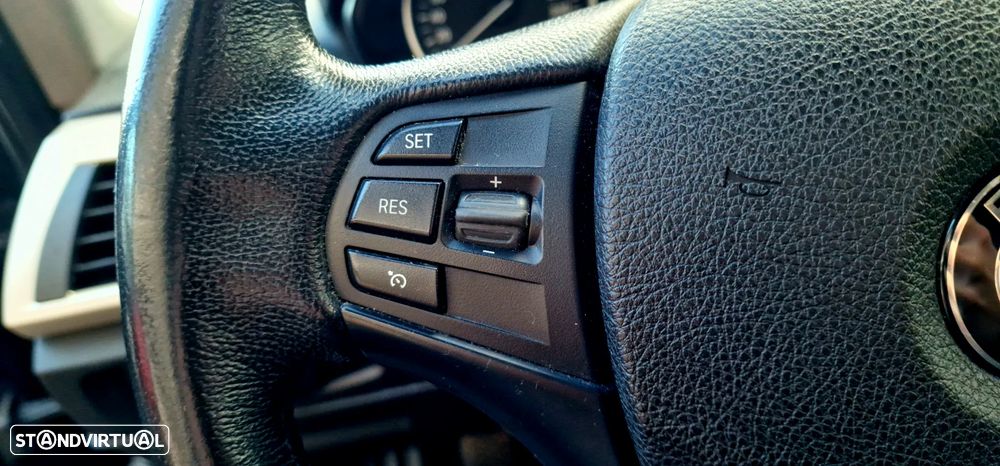 BMW 114 d Line Urban - 9