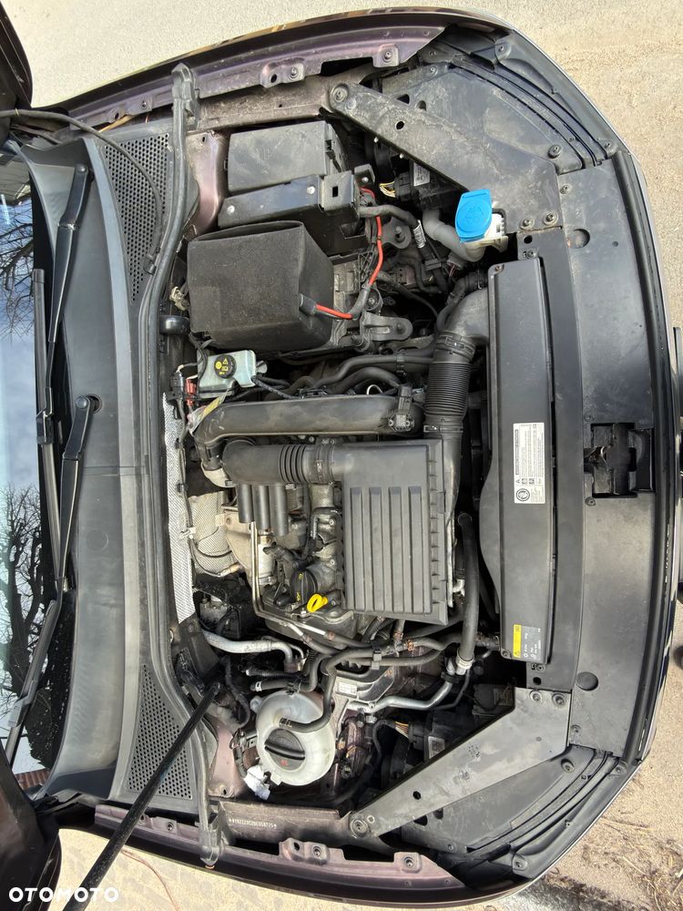 Volkswagen Passat 1.4 TSI (BlueMotion Technology) Trendline - 16