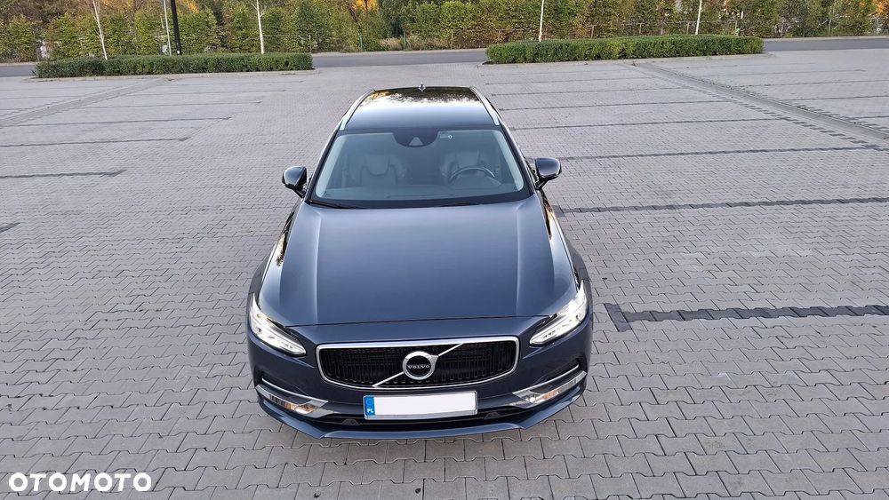 Volvo V90 D3 Momentum - 34