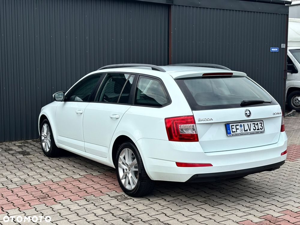 Skoda Octavia 1.6 TDI (Green tec) Style - 8