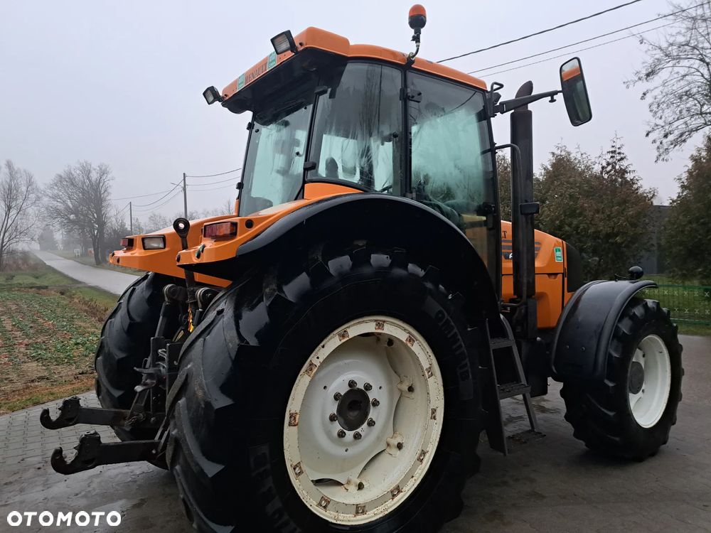 Renault ARES 725 RZ - 11