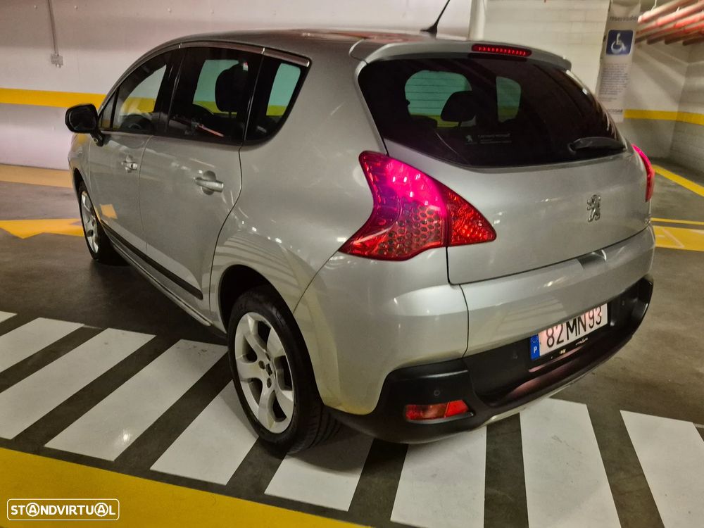 Peugeot 3008 1.6 HDi Sport - 16