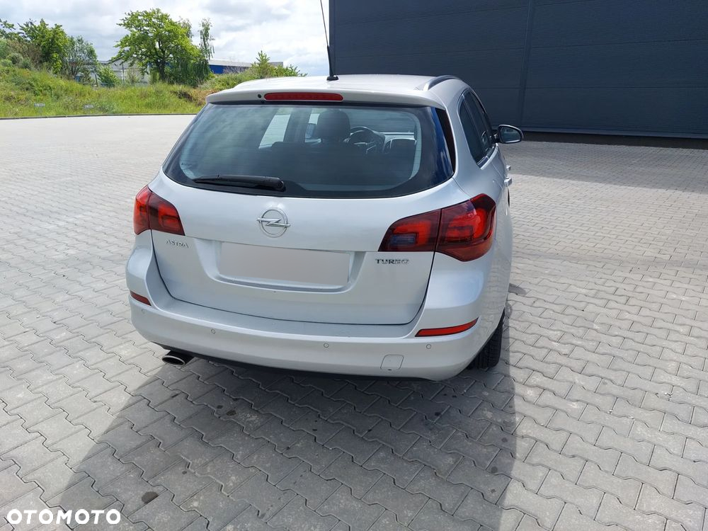 Opel Astra 1.4 Turbo Sports Tourer 150 Jahre - 21