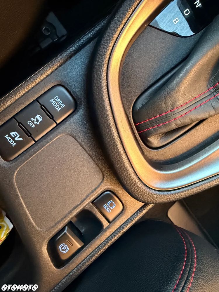 Toyota Yaris Cross 130 1.5 VVT-i GR Sport - 37