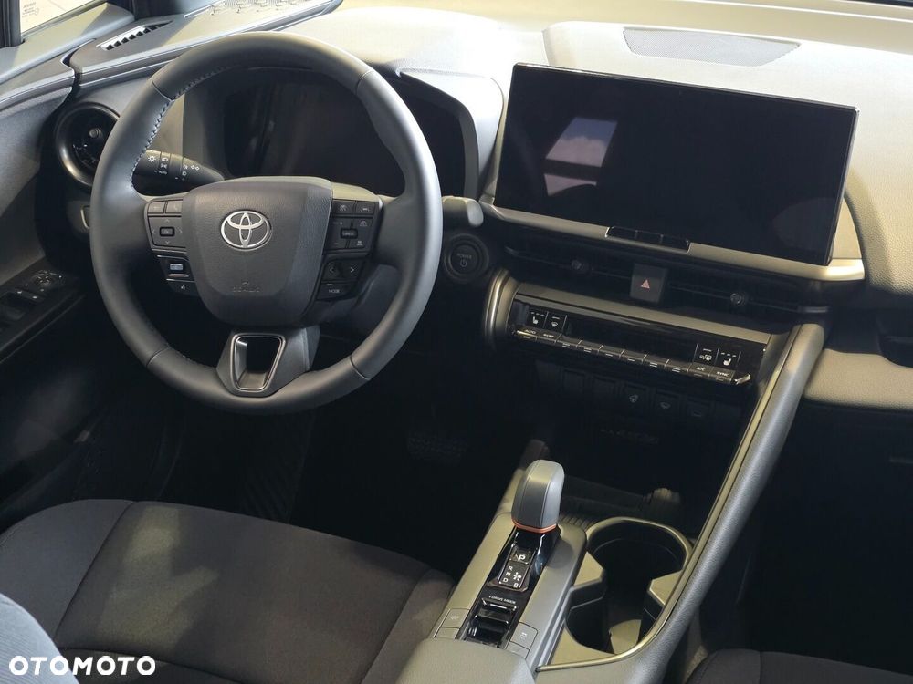 Toyota C-HR - 11