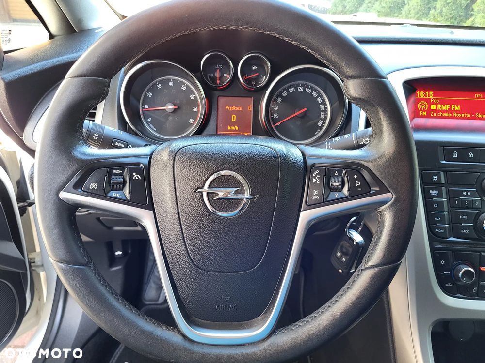 Opel Astra 1.4 Turbo - 14