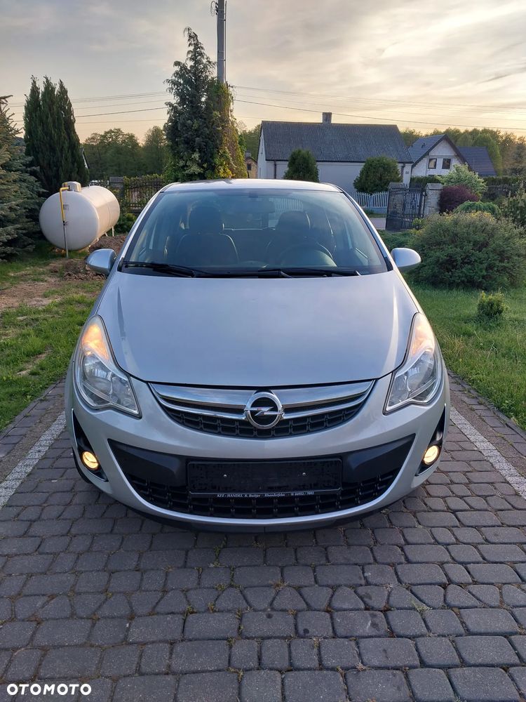 Opel Corsa 1.2 16V Selection 110 Jahre - 7