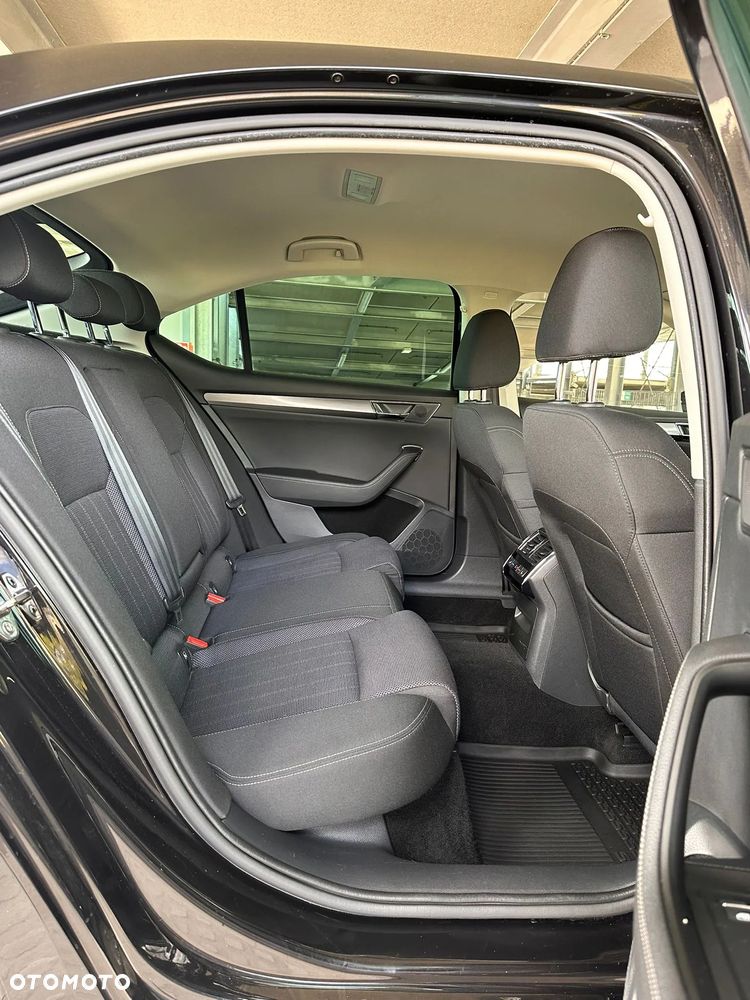 Skoda Superb 2.0 TSI Style DSG - 33