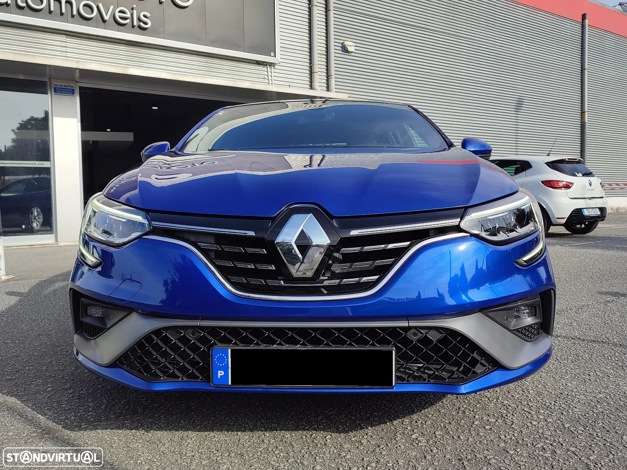Renault Mégane 1.6 Plug-In Techno - 2