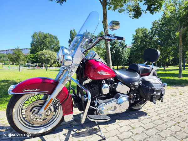Harley-Davidson Heritage  Softail